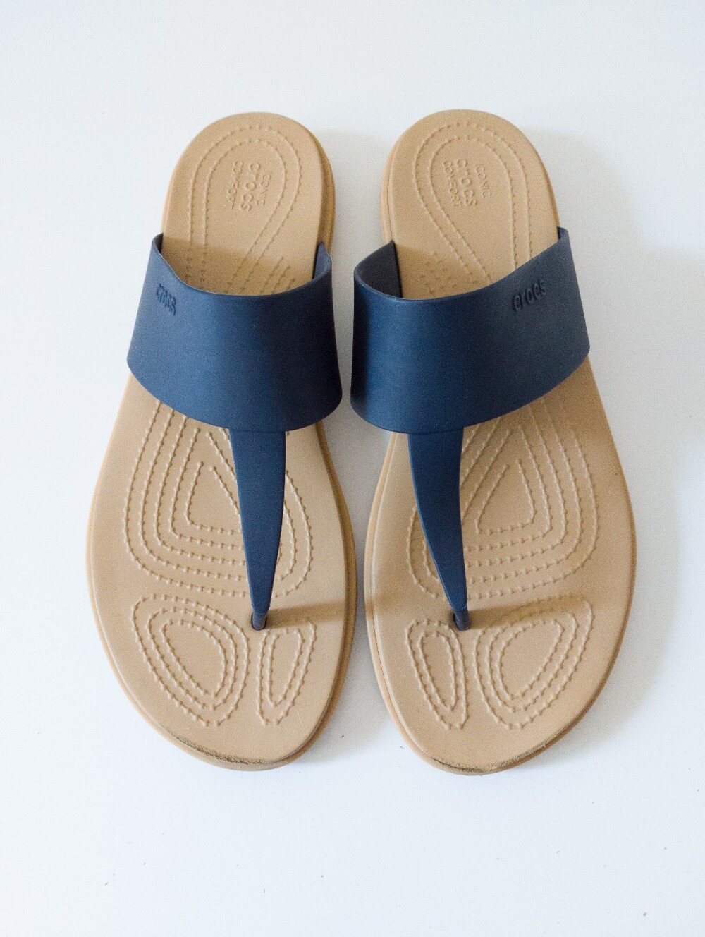 Crocs Tulum Toe Post Sandals Navy Blue Tan Thong Flip Flop Comfort Flat 10
